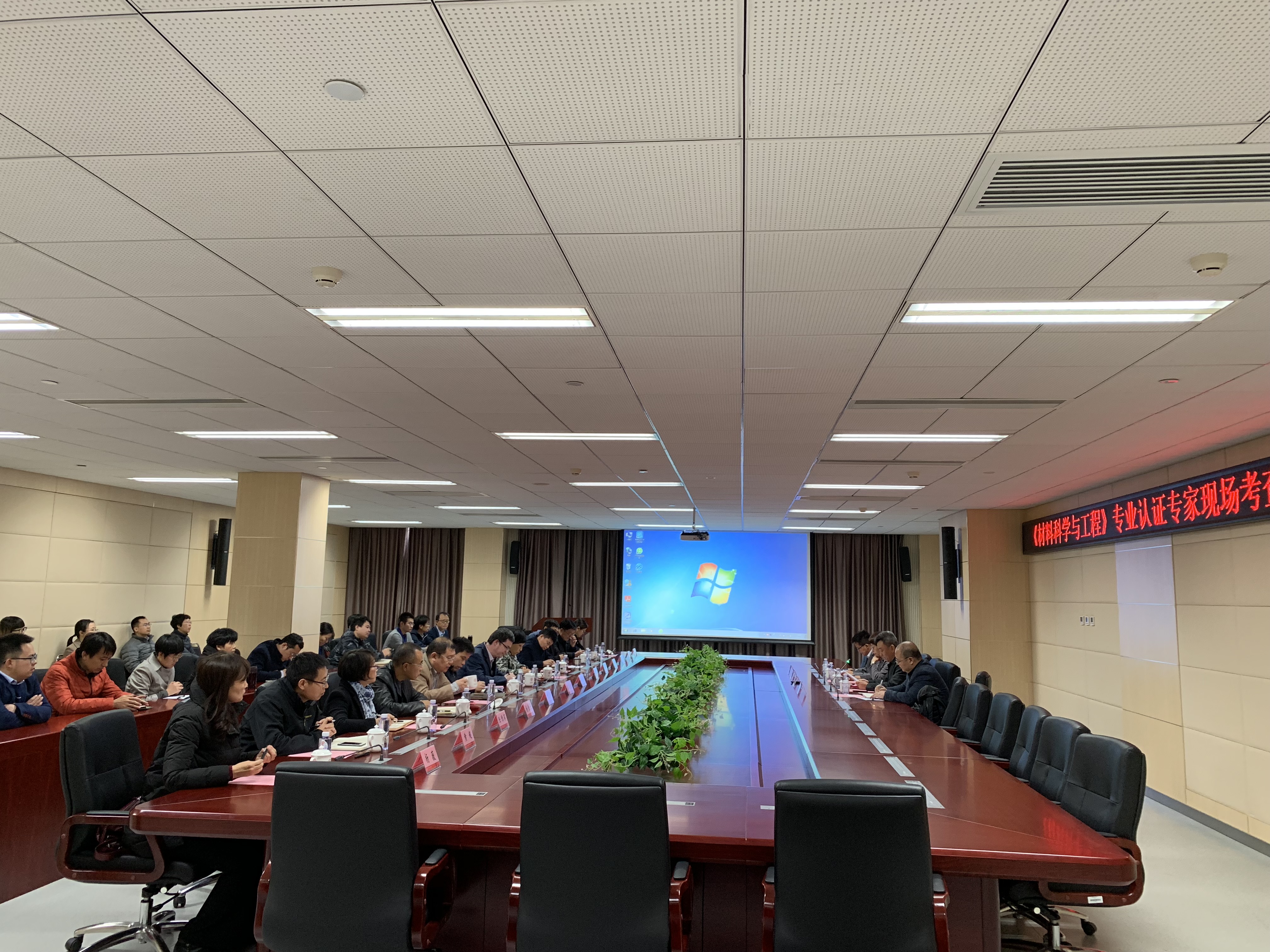 f4040c42db014b1bb561d7ea19d420be.jpg f4040c42db014b1bb561d7ea19d420be.jpg