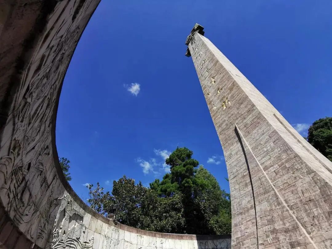 5ce375f4a647405c98069f68af8edc39.jpg 5ce375f4a647405c98069f68af8edc39.jpg