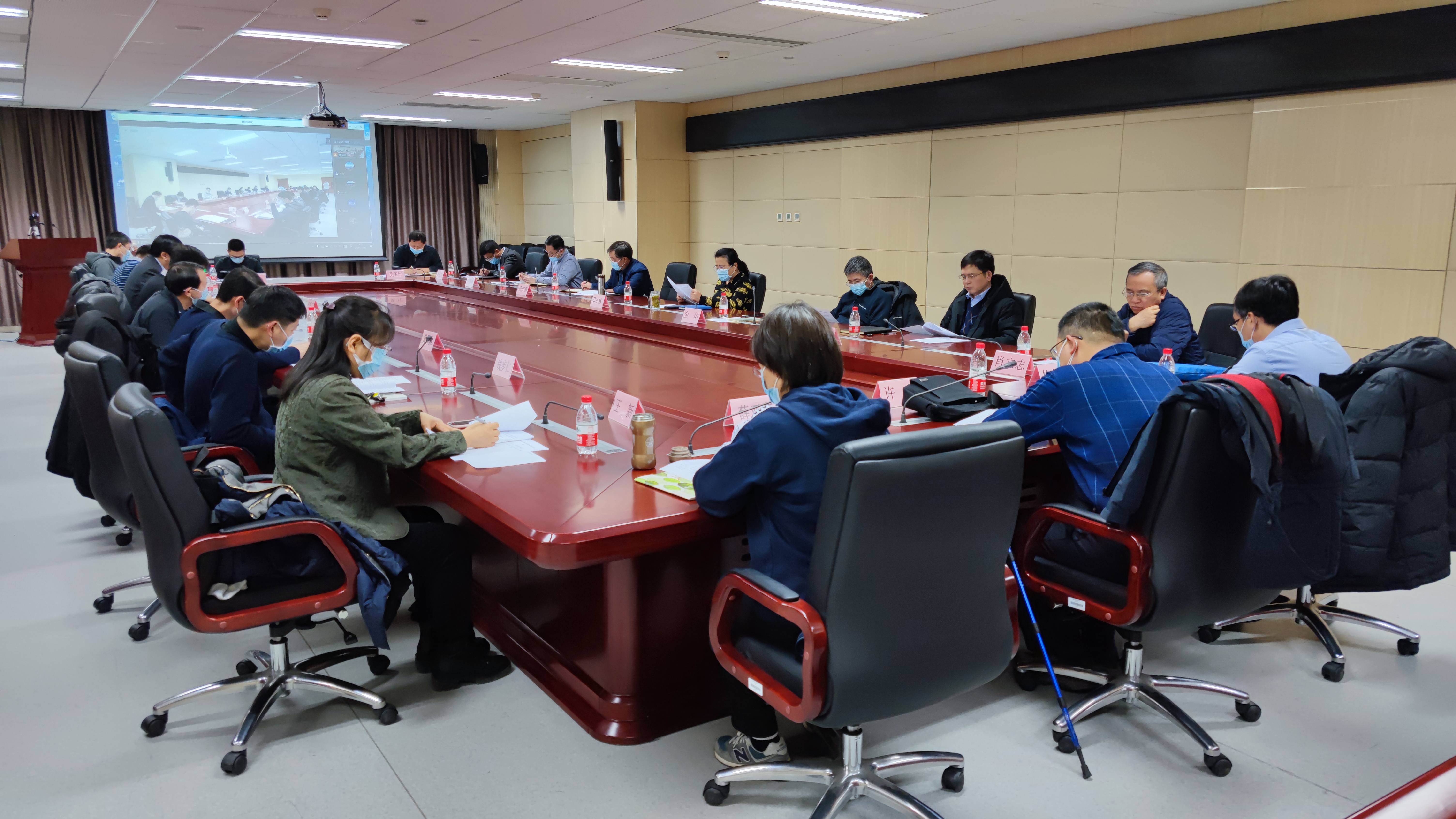 8bfbc994e56e407da142d1523dbf69b4.jpg 8bfbc994e56e407da142d1523dbf69b4.jpg