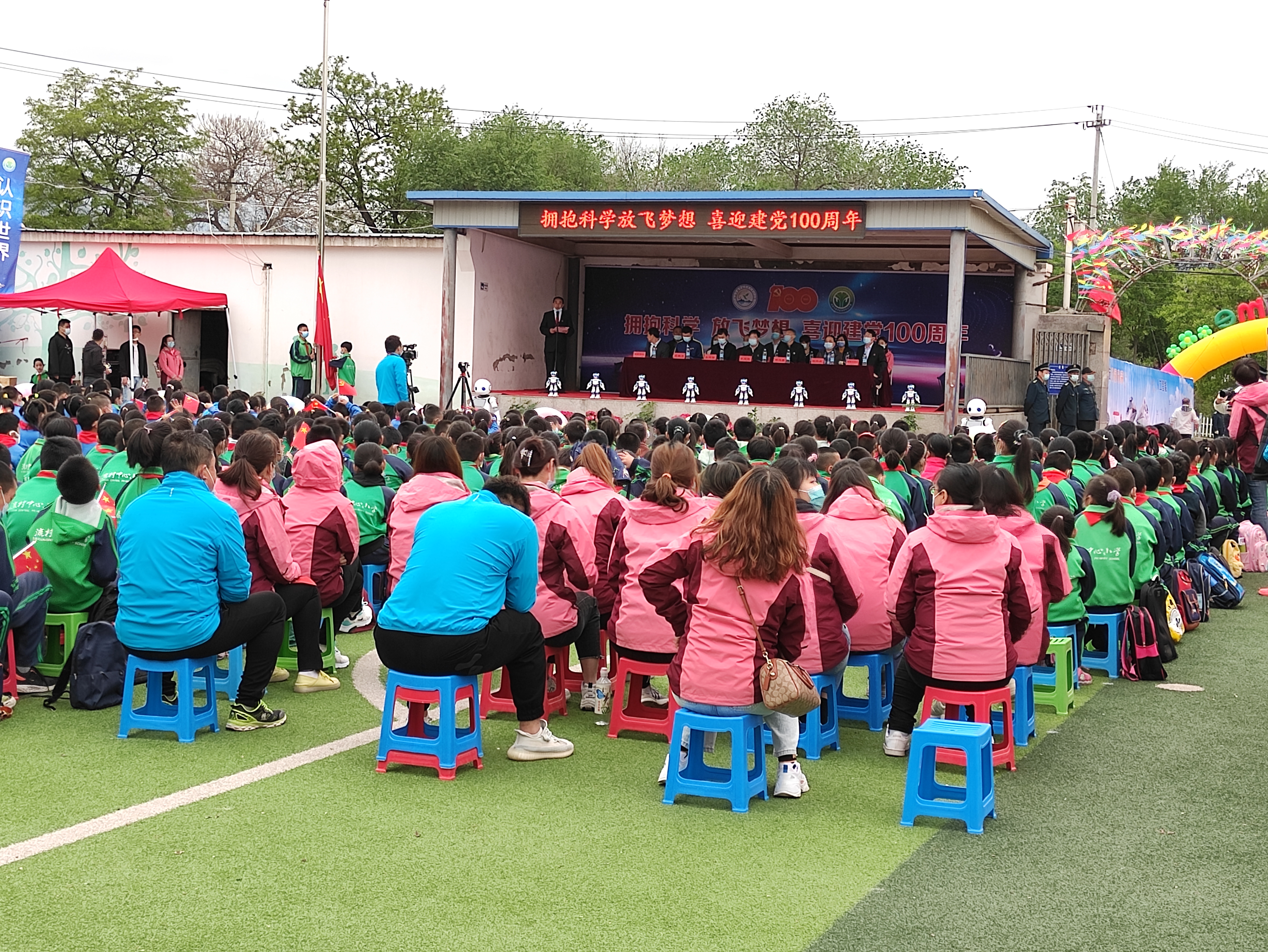 2c032b40df314abab0925c2d29b748cc.jpg 2c032b40df314abab0925c2d29b748cc.jpg