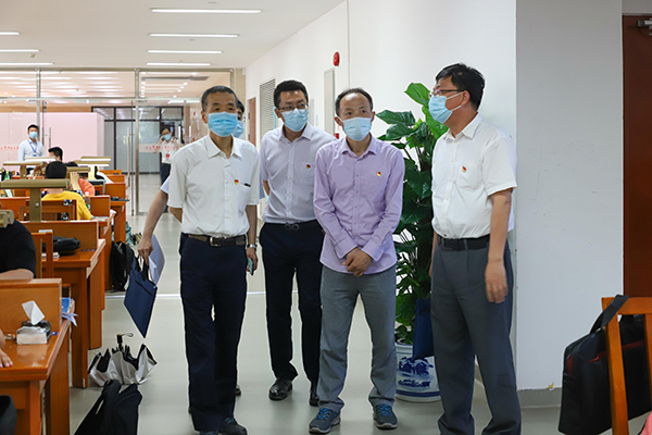 3d2148aefe184a9fb5231409b7a2ecda.jpg 市教委巡查陈淼摄(9)_毒霸看图.jpg